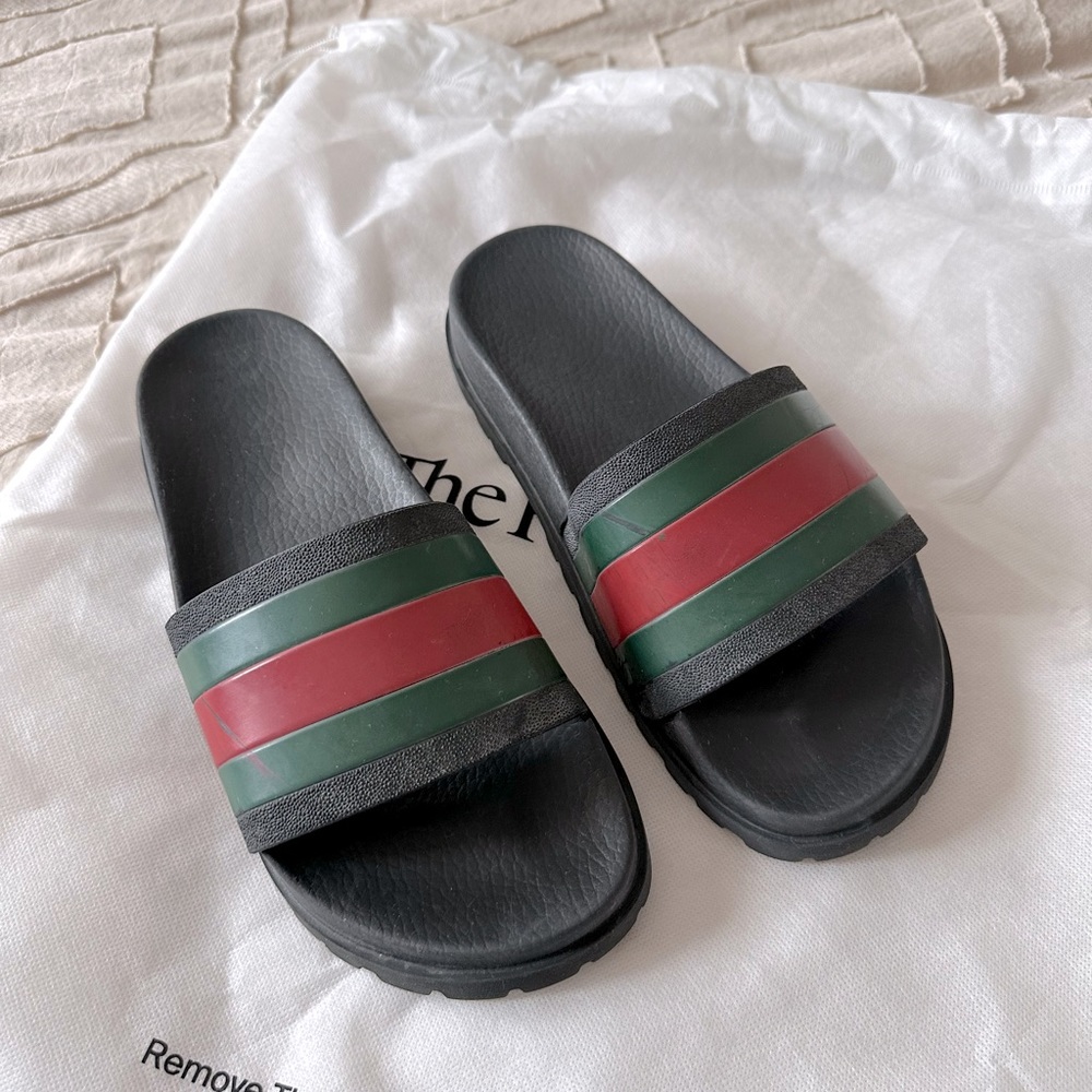 Gucci slides, unisex, size 8 1/2 -9. Used, authentic